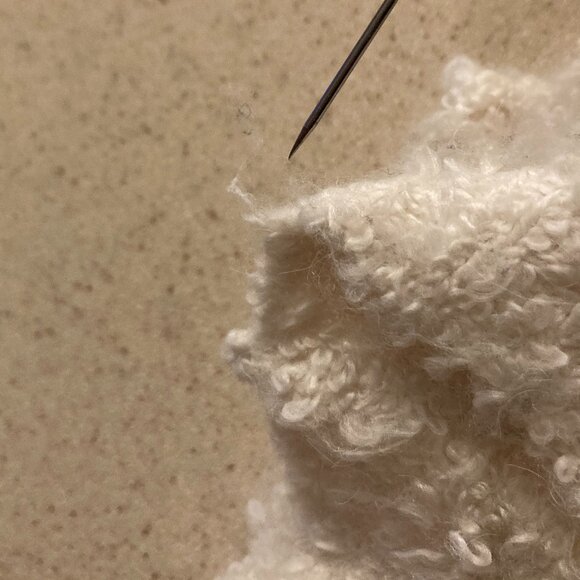 NWT - DKNY Cream Bouclé Sweater - Women Size L - Picture 15 of 16